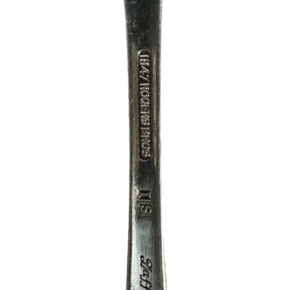 1847 Rogers Bros. Vintage Silverplate Daffodil Olive Fork & Slotted Spoon Set - Picture 4 of 8